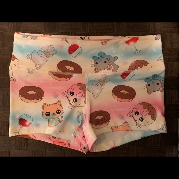 Fleo Ashya cat shorts - Picture 1 of 3